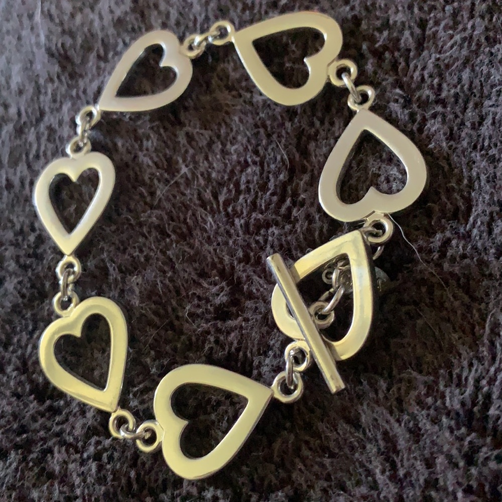 Heart charm bracelet